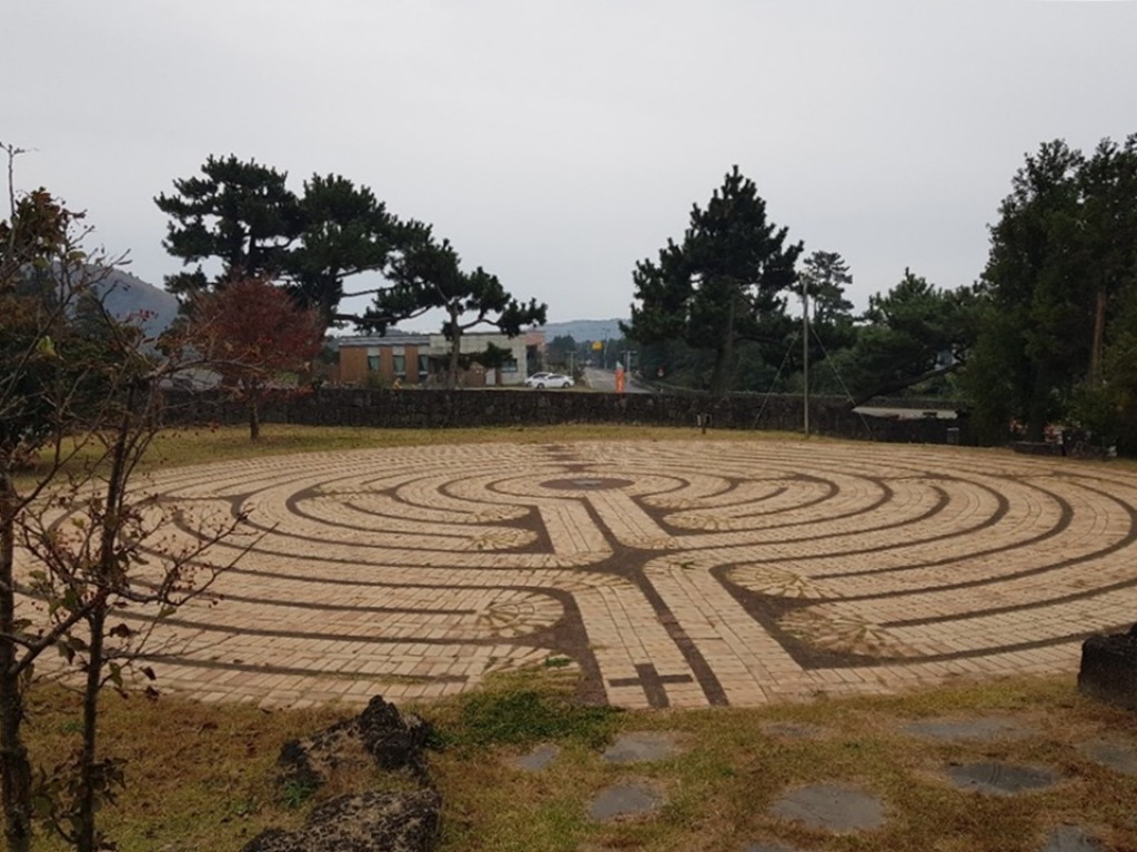 제주 삼위일체 야외 대성당 이미지