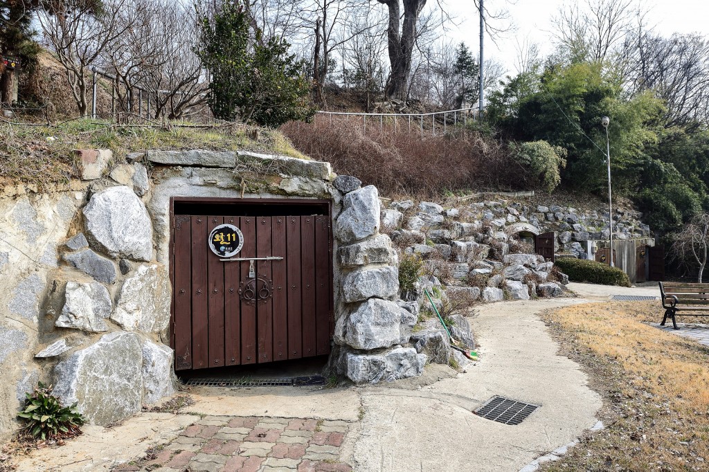광천 젓갈 토굴 입구