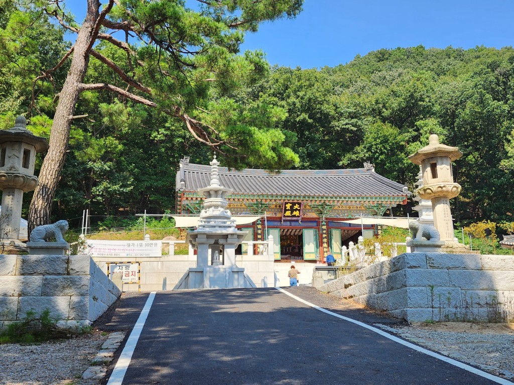 파주 용암사 전경