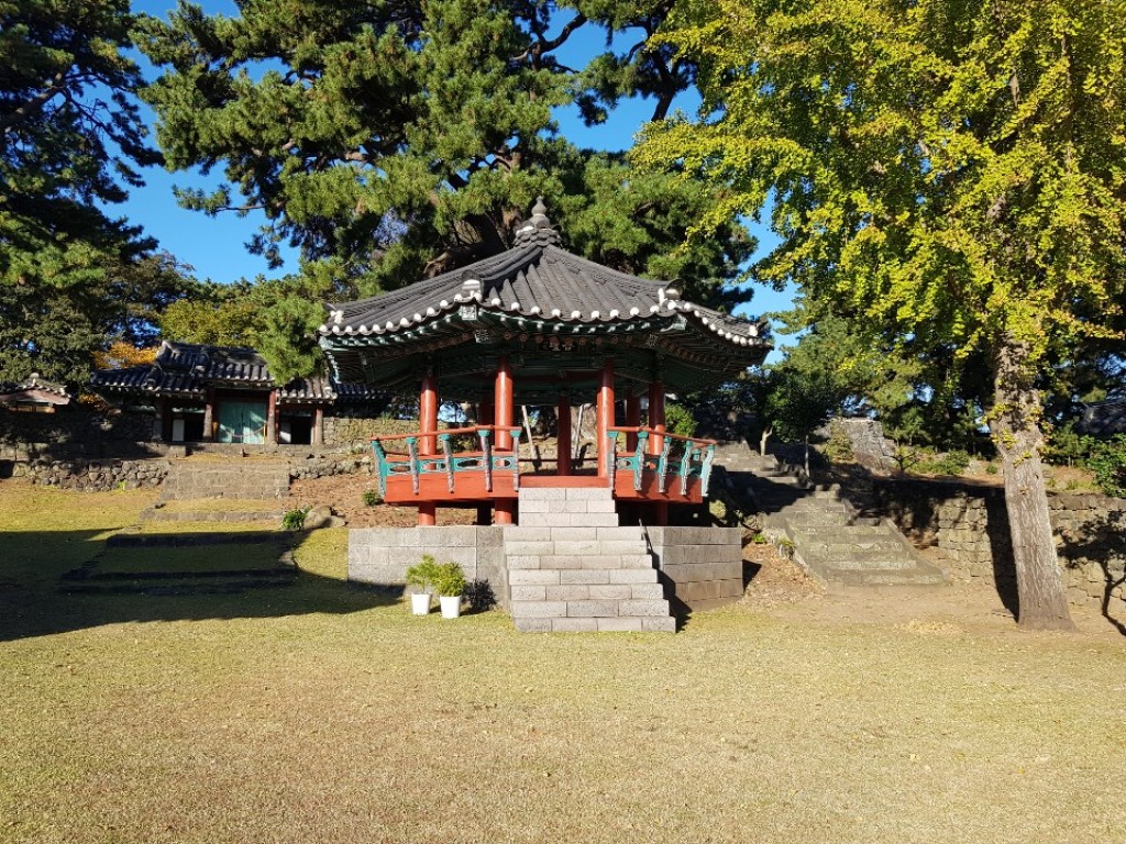 제주향교 정자 이미지