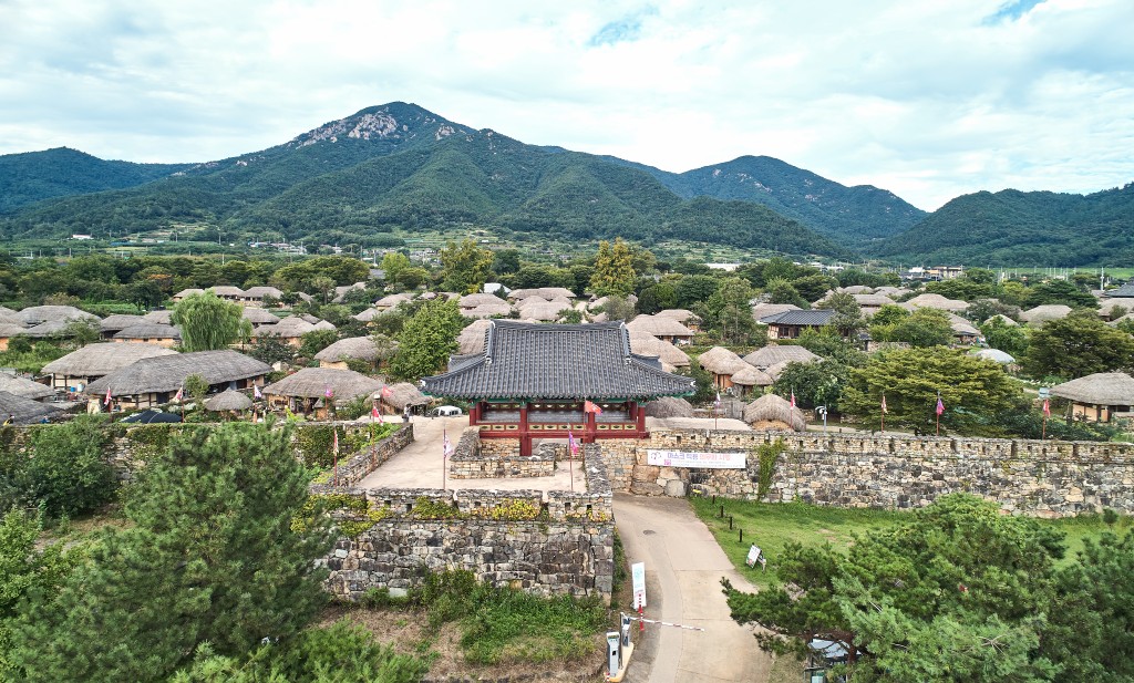 순천 낙안읍성 향리댁 남문