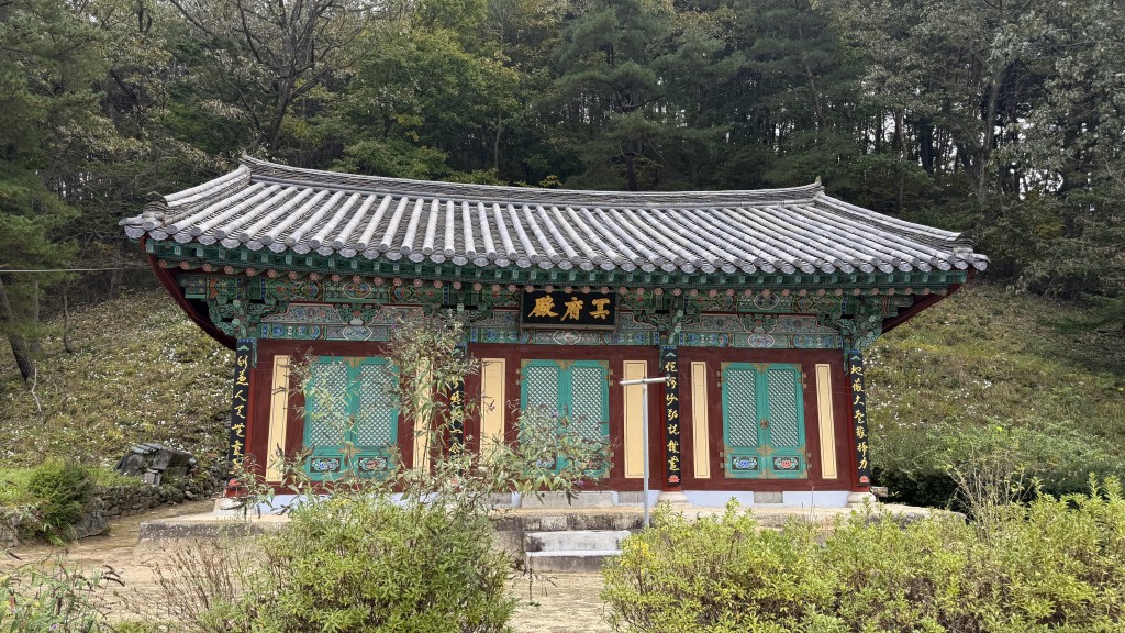 까마귀가 잡아준 절터에 세운 김천 봉곡사<오랜 역사와 문화를 품은 ...