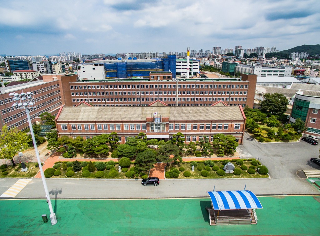 청주 대성고등학교 본관