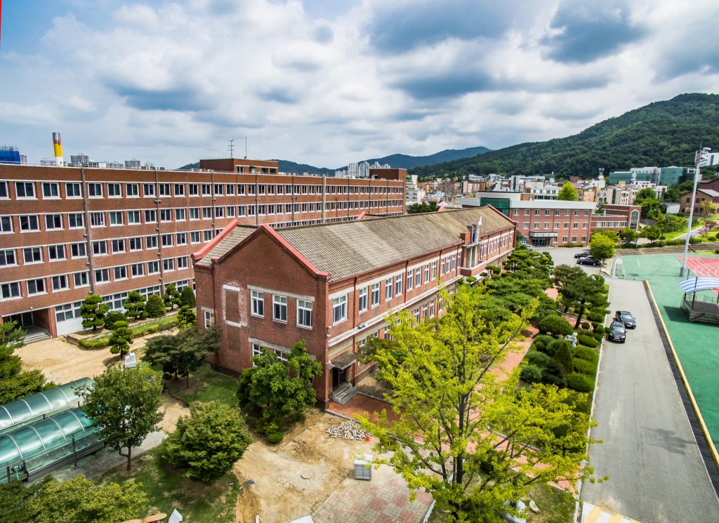 청주 대성고등학교 본관