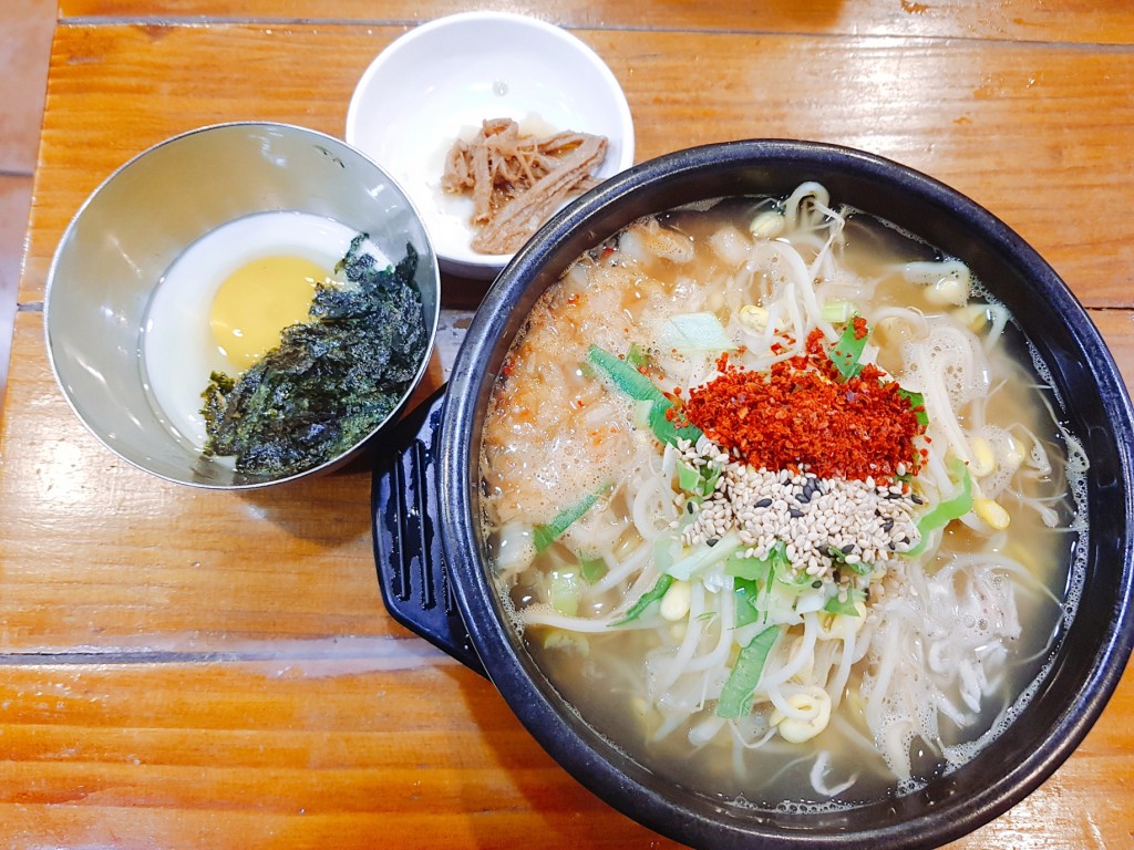콩나물국밥