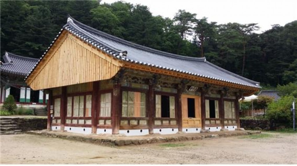 홍천 수타사 흥회루
