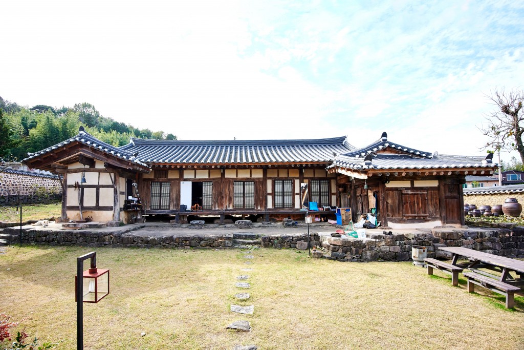 곳간이 많은 부유한 살림집, 화순 양참사댁<삶과 지혜가 녹아 있는, 한국의 가옥<지역N문화 테마 곳간이 많은 부유한 살림집, 화순 양참사댁