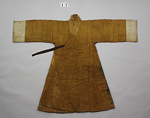 조선시대 부녀자들이 외출할 때 머리부터 내리쓴 옷, 장옷