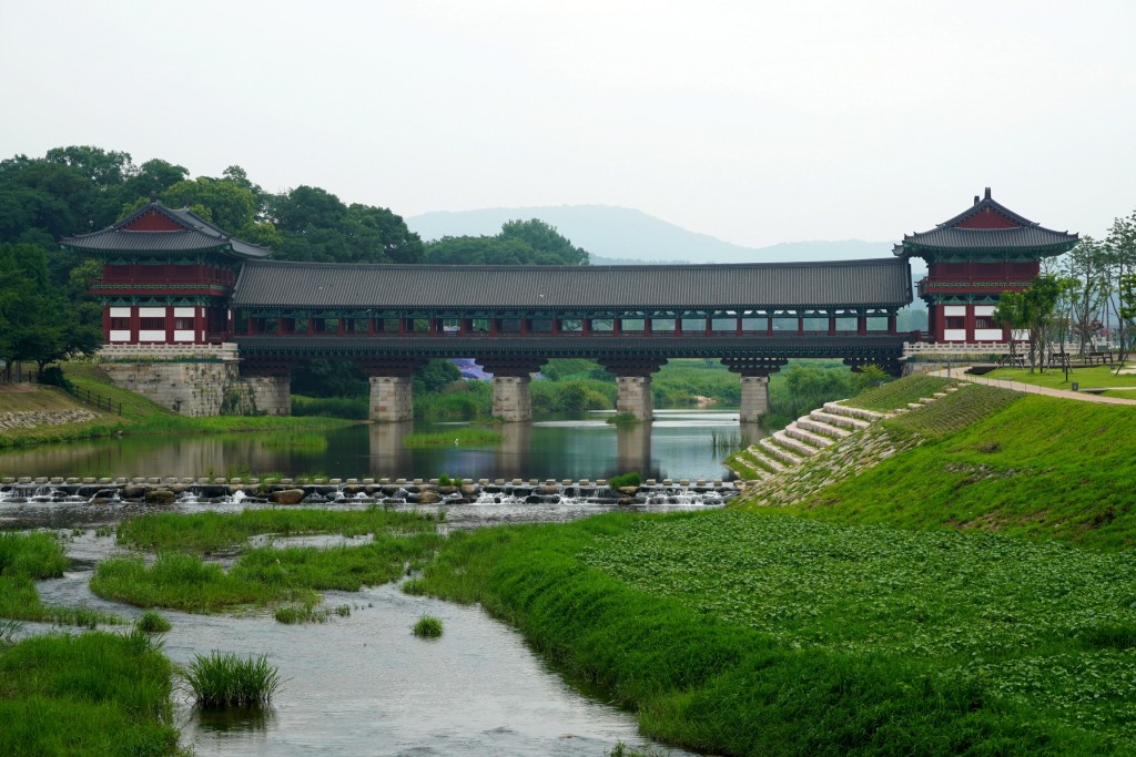 경주 월정교 전경