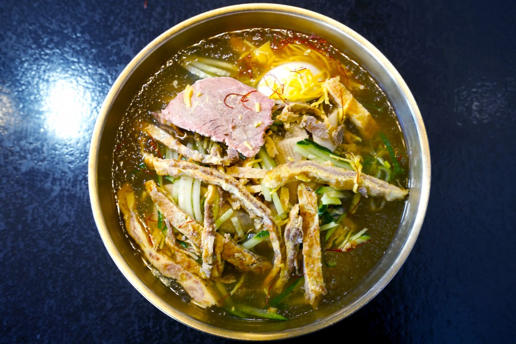진주냉면 