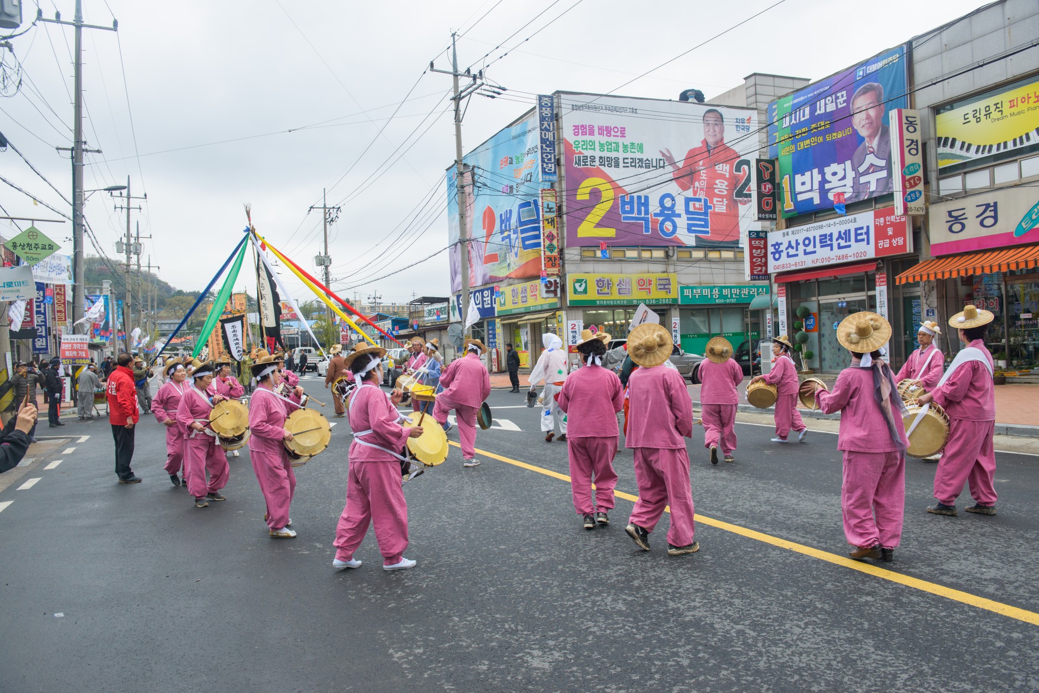 보부상과 선질꾼들의 쉼터 샛재 성황사<소중한 기억 속 푸짐한 情, 시장<지역N문화 테마 보부상과 선질꾼들의 쉼터 샛재 성황사