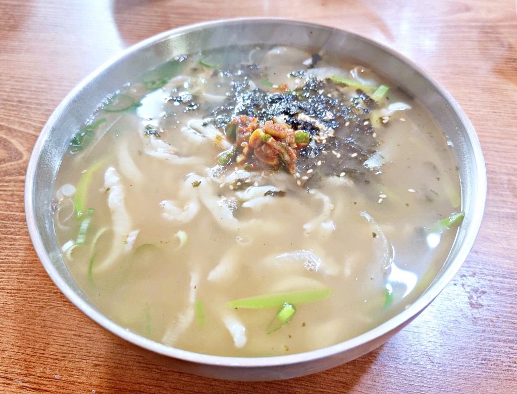 고소한 빈대떡 내음이 가득한 광명시 최대의 재래시장, 광명전통시장... 테마 고소한 빈대떡 내음이 가득한 광명시 최대의 재래시장, 광명전통시장