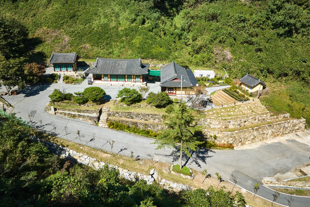 충주 백운암 전경 