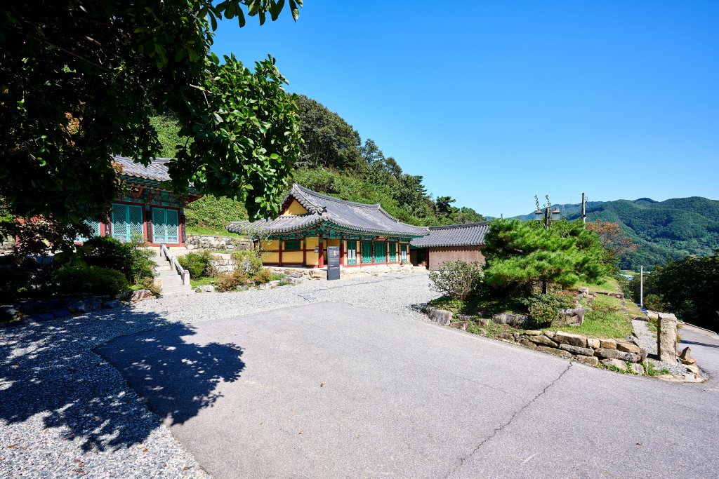 충주 백운암 전경 