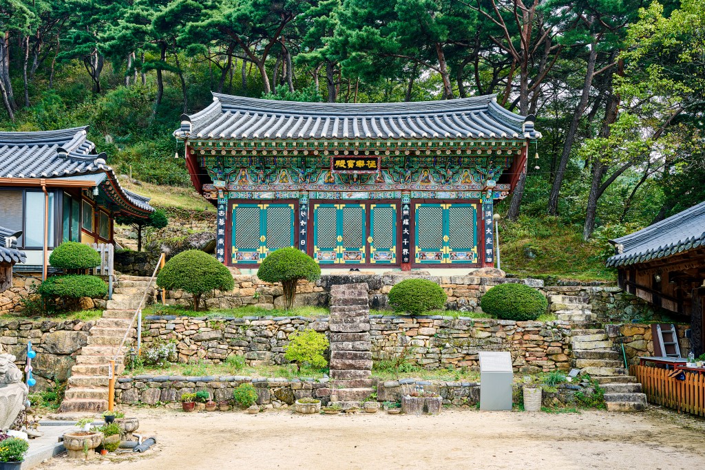 제천 무암사 극락보전 외관