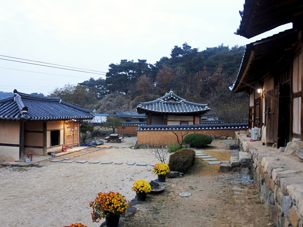 도학(道學)을 즐기던 전형적인 선비의 집, 안동 수곡고택<삶과 지혜가... 테마 도학(道學)을 즐기던 전형적인 선비의 집, 안동 수곡고택