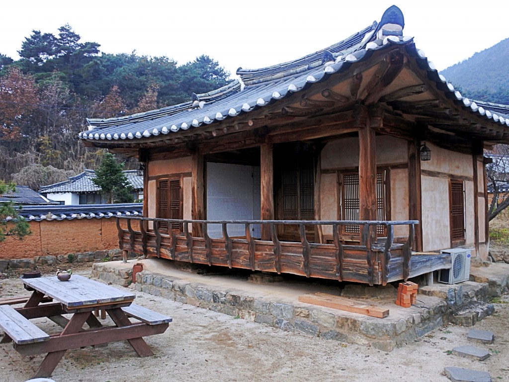도학(道學)을 즐기던 전형적인 선비의 집, 안동 수곡고택<삶과 지혜가... 테마 도학(道學)을 즐기던 전형적인 선비의 집, 안동 수곡고택