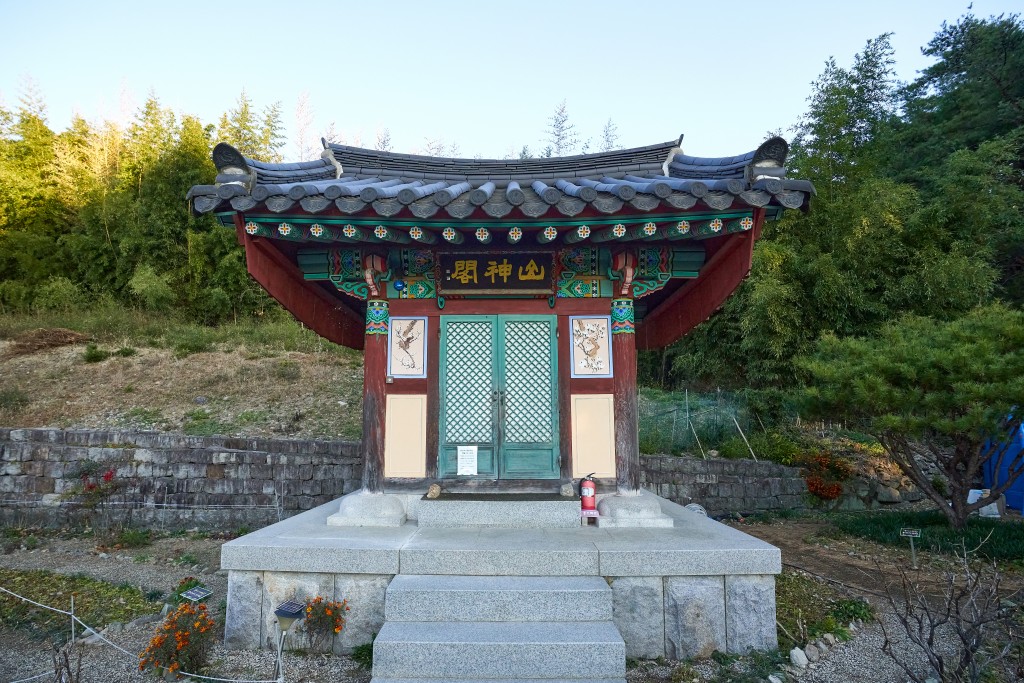 절을 창건한 선덕여왕을 추모하는 대구 부인사<오랜 역사와 문화를 ...