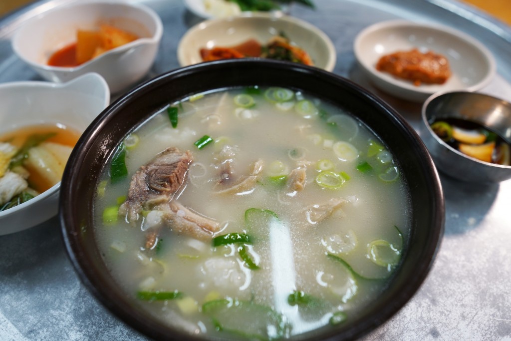 우리나라 3대 곰탕인 현풍곰탕 맛집, 원조현풍박소선할매집곰탕<세월에 담긴 신뢰, 지역의 오래된 가게<지역N문화 테마 우리나라 3대 곰탕인... 