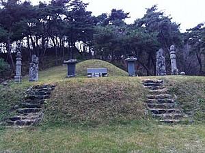 숭고한 의병의 넋이 있는 700의총과 옥천 조헌 묘소