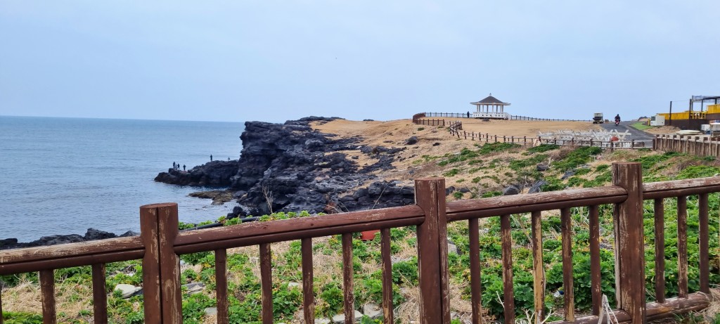 한반도 최남단에 위치한 섬, 마라도<문화와 삶을 꽃피우는, 한국의 강과 바다<지역N문화 테마 한반도 최남단에 위치한 섬, 마라도
