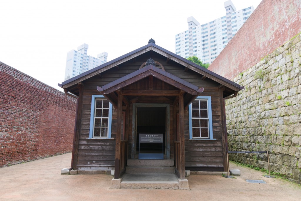 서대문형무소 사형장 입구