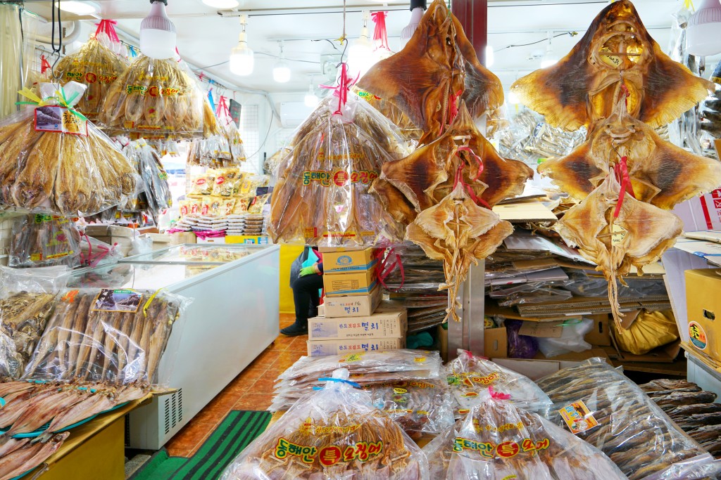 강릉 주문진수산시장 해산물 