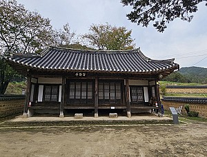 푸른 절개를 높이 기리기 위한, 청송 벽절정