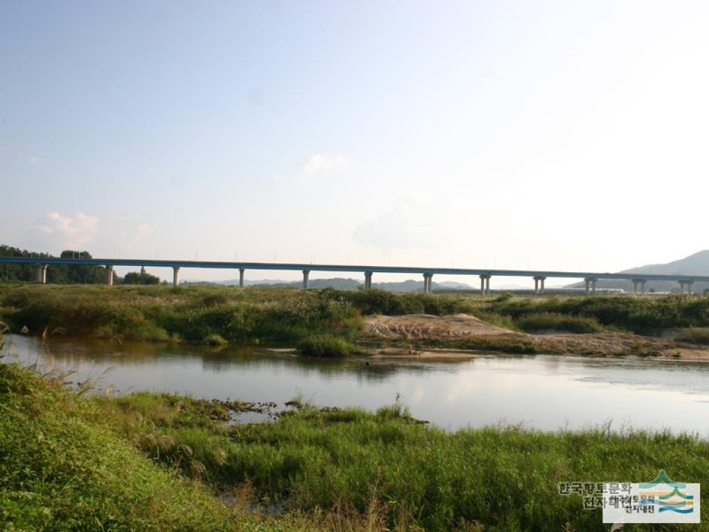 700리 남한강 물길의 대표 포구, 충주 목계나루<문화와 삶을 꽃피우는... 강과 바다<지역N문화 테마 700리 남한강 물길의 대표 포구, 충주 목계나루