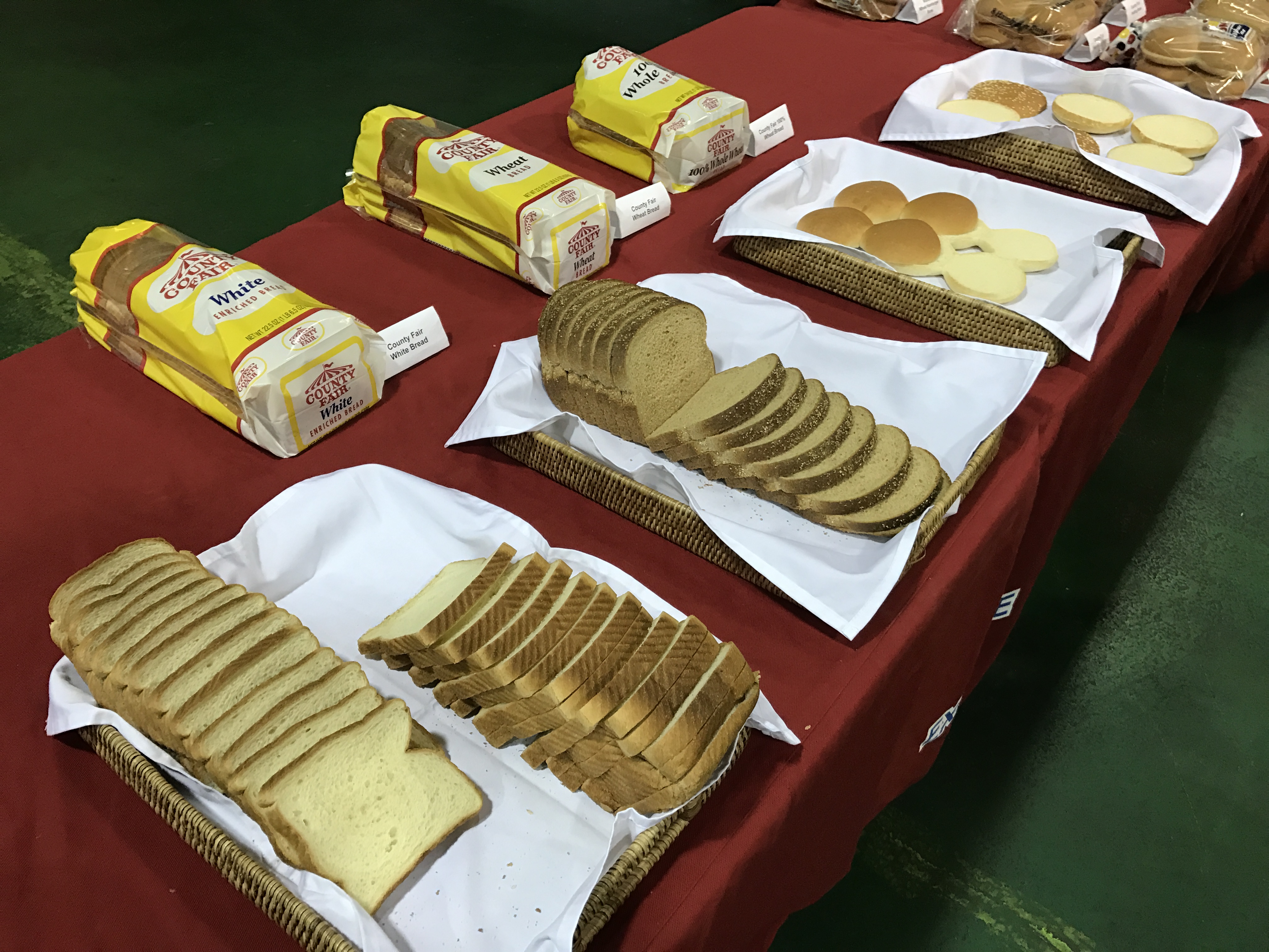 소문으로만 듣던 캠프마켓 빵, 완전 미국맛인데