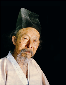 평생 갓을 쓰고 붓을 든 강암 송성용